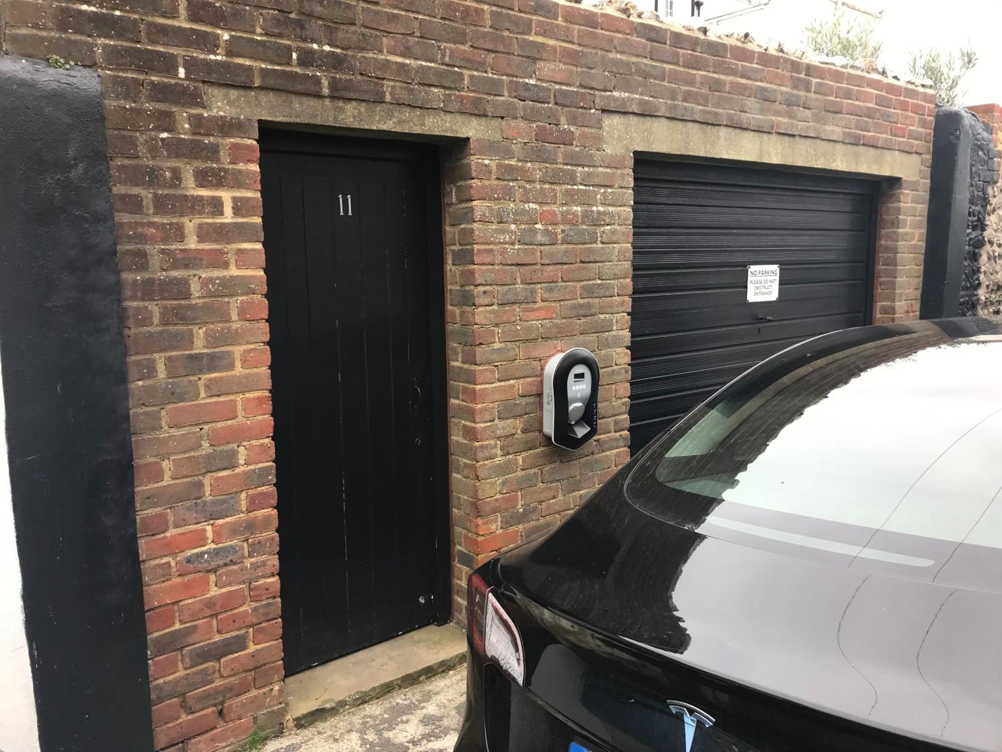 Brighton Beach Apartment Parking Free On-Site Ev Екстер'єр фото